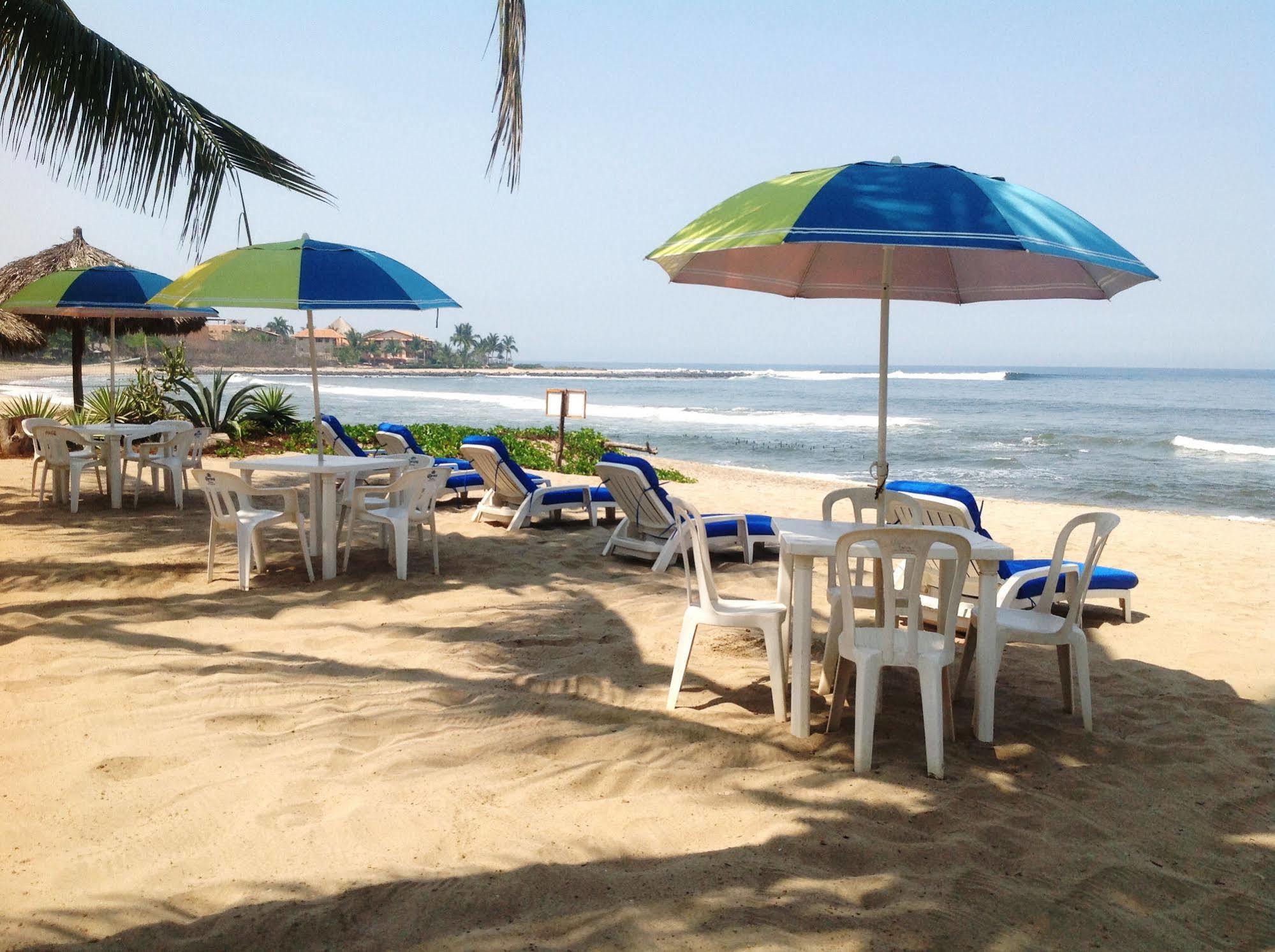 ترونكونيس Tronco Bay Inn Resort المظهر الخارجي الصورة